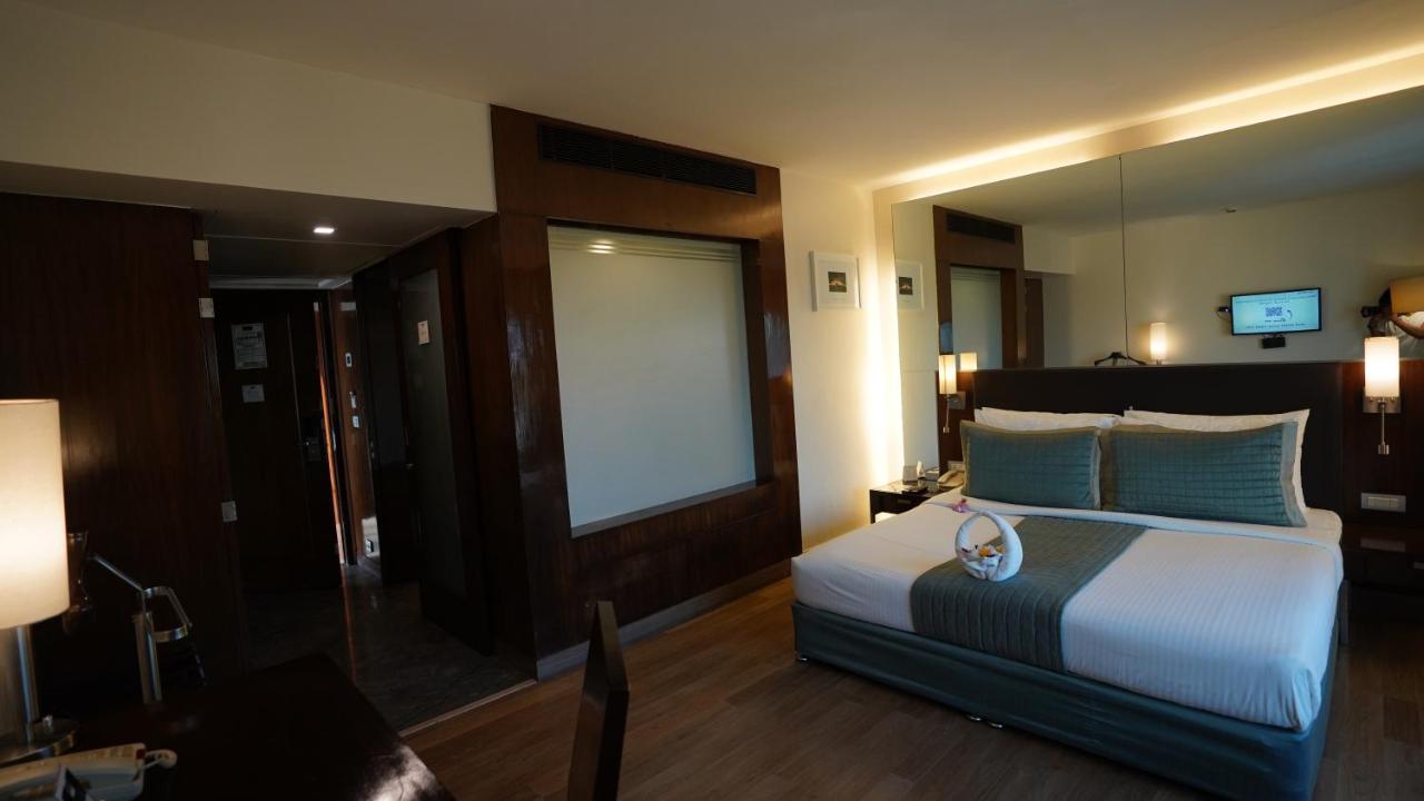 St Laurn Koregaon Park 4*