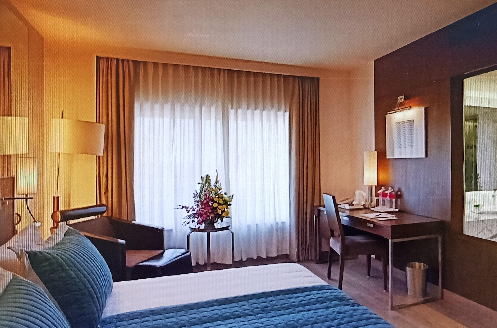 Hotel St Laurn Koregaon Park