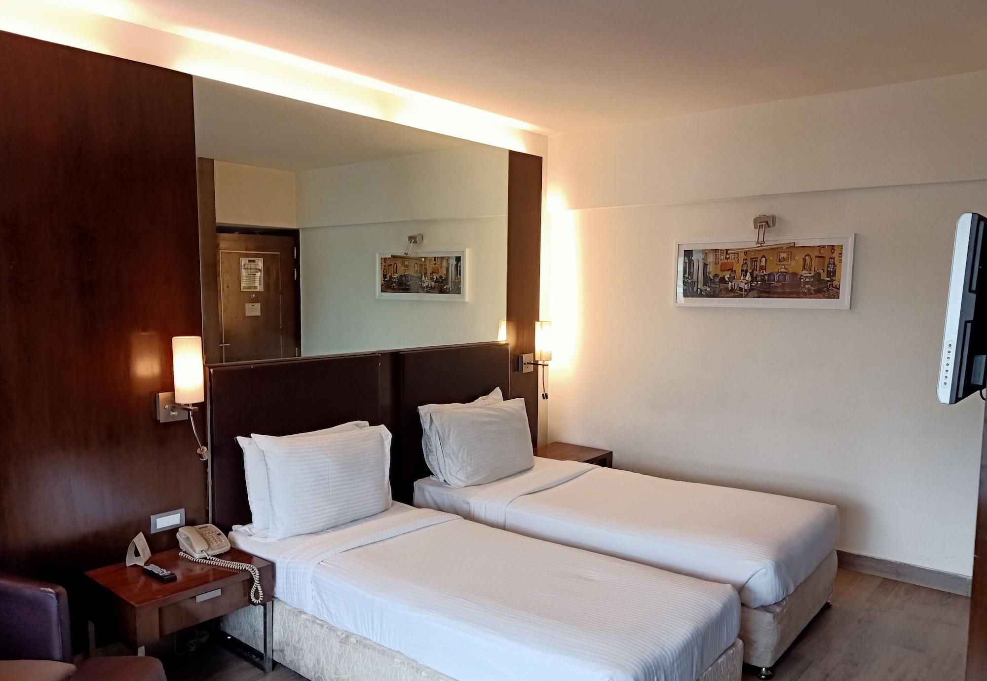 St Laurn Koregaon Park 4*